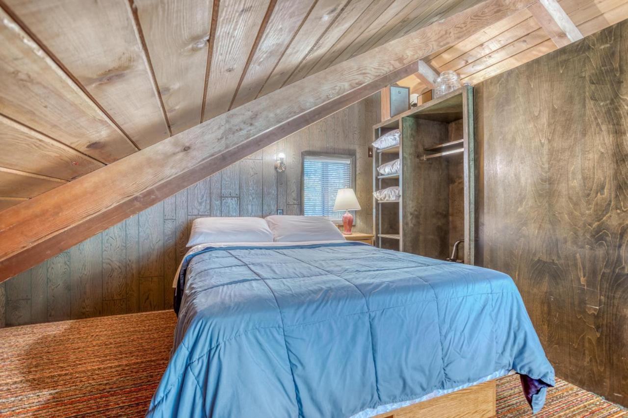 The Crabbing Cabin Lincoln City Bagian luar foto