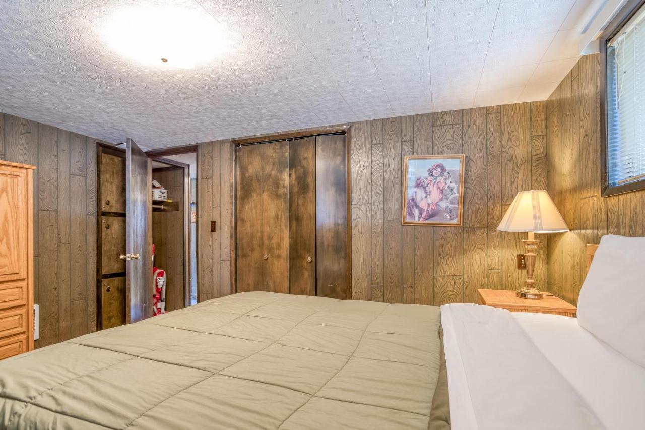 The Crabbing Cabin Lincoln City Bagian luar foto