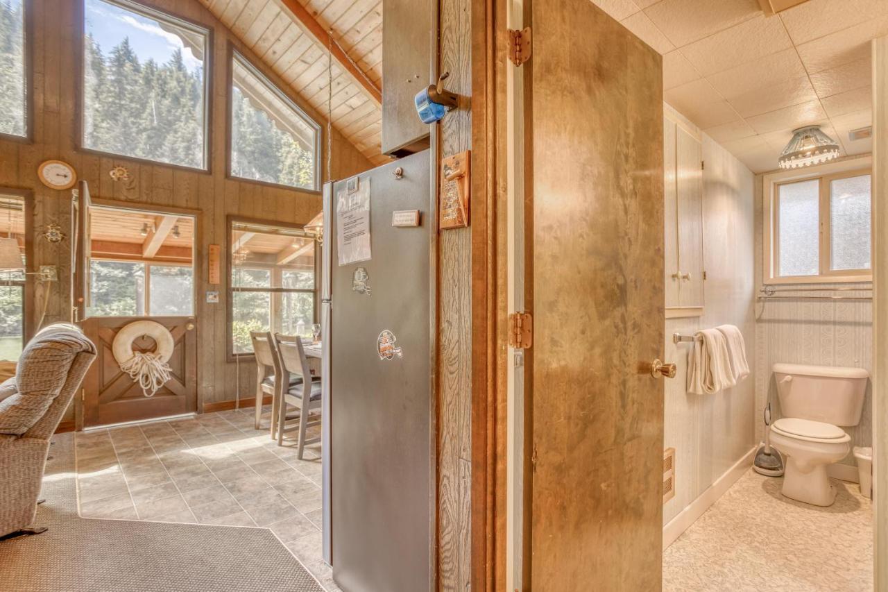 The Crabbing Cabin Lincoln City Bagian luar foto